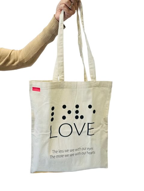 LOVE-BRAILLE-BAG-1 ARMONIA KEYBOOK